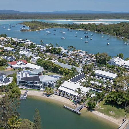 Апарт отель Caribbean Noosa Экстерьер фото